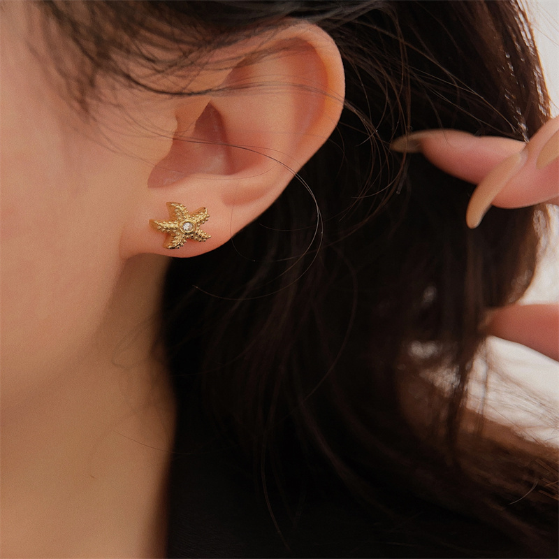 Starfish Stud Earrings For Women, Waterproof Non Tarnish 304 Stainless Steel With Real Gold Plated PVD Vacuum Plating And Zircon Inlay