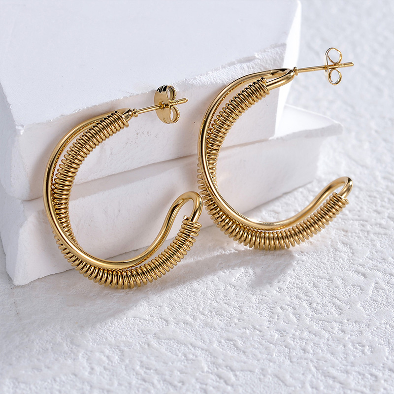 C Shape Earrings For Women In Casual Style, 201 Stainless Steel With 18K Real Gold Plated Finish And Stone-Free Inlay