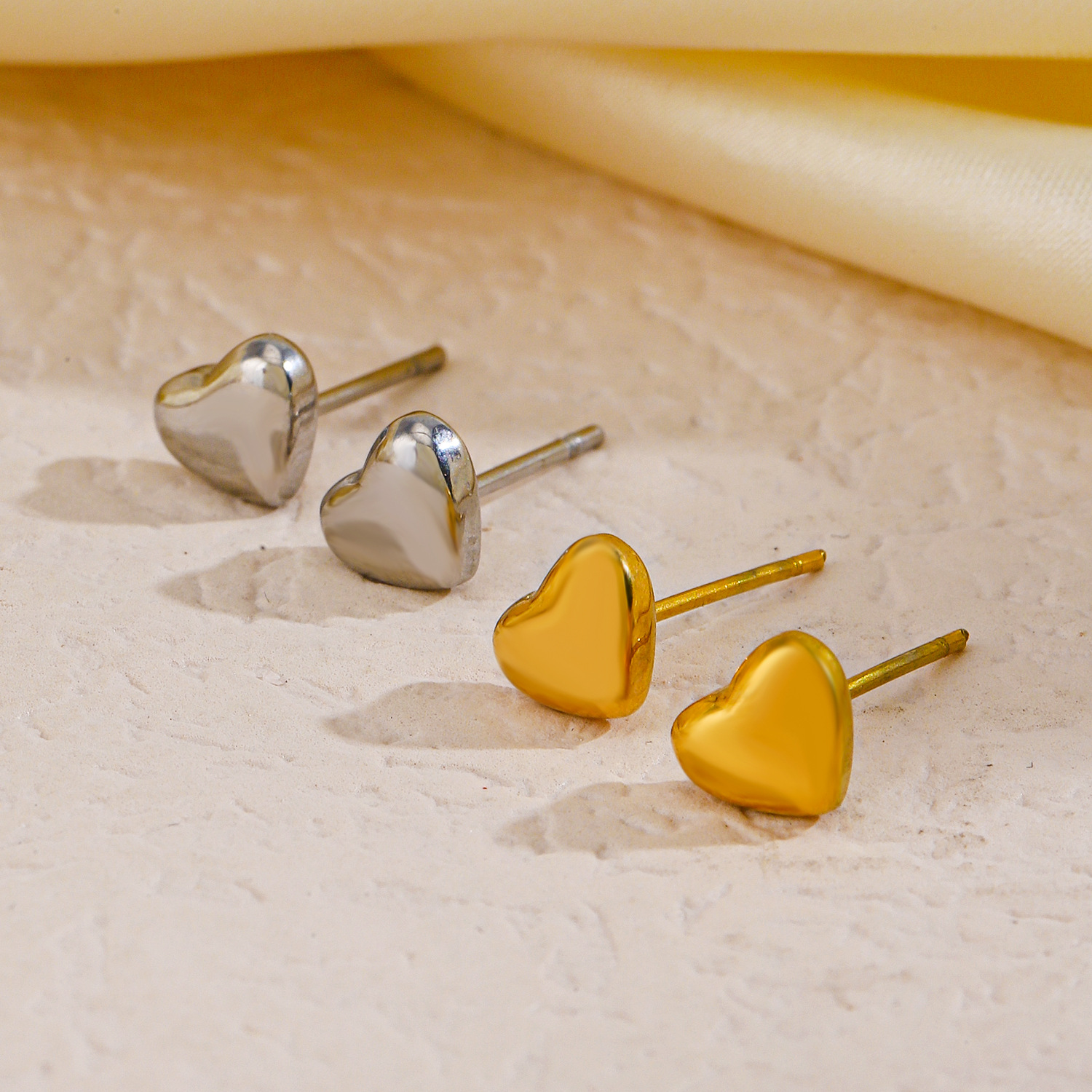 Heart Shape Earrings For Women, Waterproof Non Tarnish 304 Stainless Steel Studs With 18K Gold Plated PVD Coating