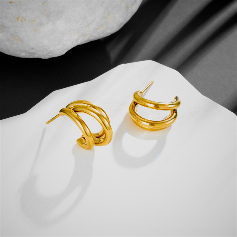 C Shape Stud Earrings For Women In 304 Stainless Steel With Electroplated 18K Real Gold Plated Finish And 0.03µm-0.05µm PVD Coating
