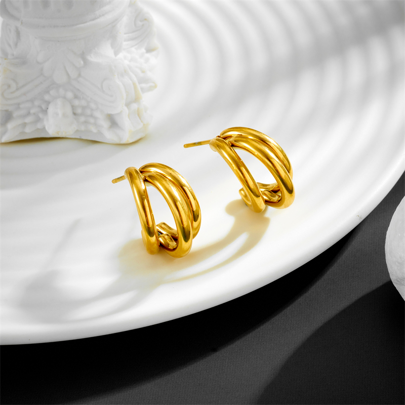 C Shape Stud Earrings For Women In 304 Stainless Steel With Electroplated 18K Real Gold Plated Finish And 0.03µm-0.05µm PVD Coating 5