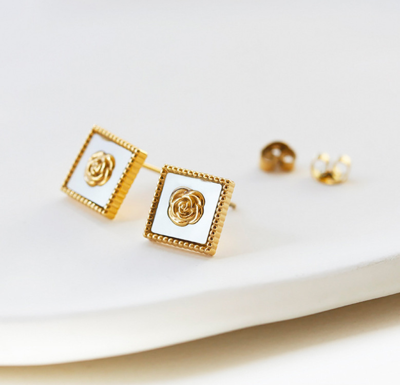 Irregular Stud Earrings For Women In 304 Stainless Steel With 18K Gold Plated PVD Coating And Shell Inlay