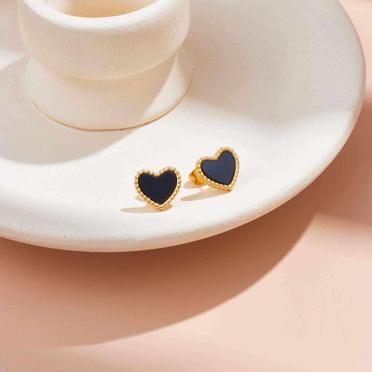 Heart Shape Titanium Steel Stud Earrings For Women, Electroplated Design, 1 Pair, Perfect For Daily Wear 5