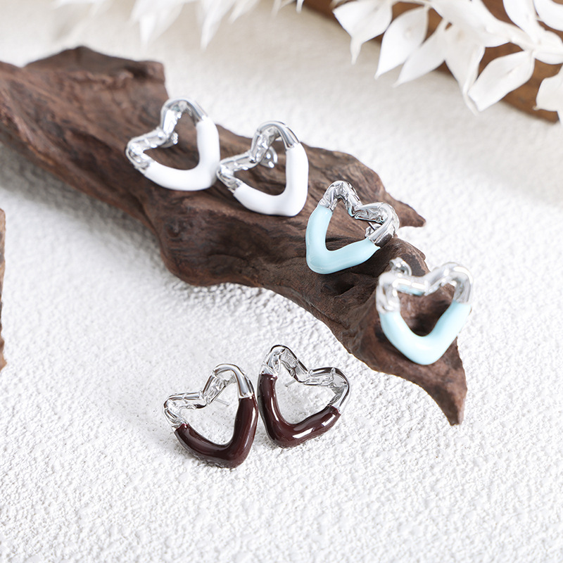 Heart Shape Stud Earrings With Enamel Design, Titanium Steel And 304 Stainless Steel Posts, 18K Gold Plated For Women 2