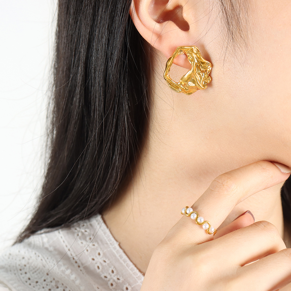 Waterproof Non Tarnish Asymmetric Earrings For Women In 304 Stainless Steel With Real Gold Plated PVD Coating 4