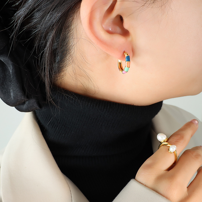 Round Hoop Earrings For Women In 18K Gold Plated 304 Stainless Steel With PVD Vacuum Plating And Titanium Steel Inlay 6