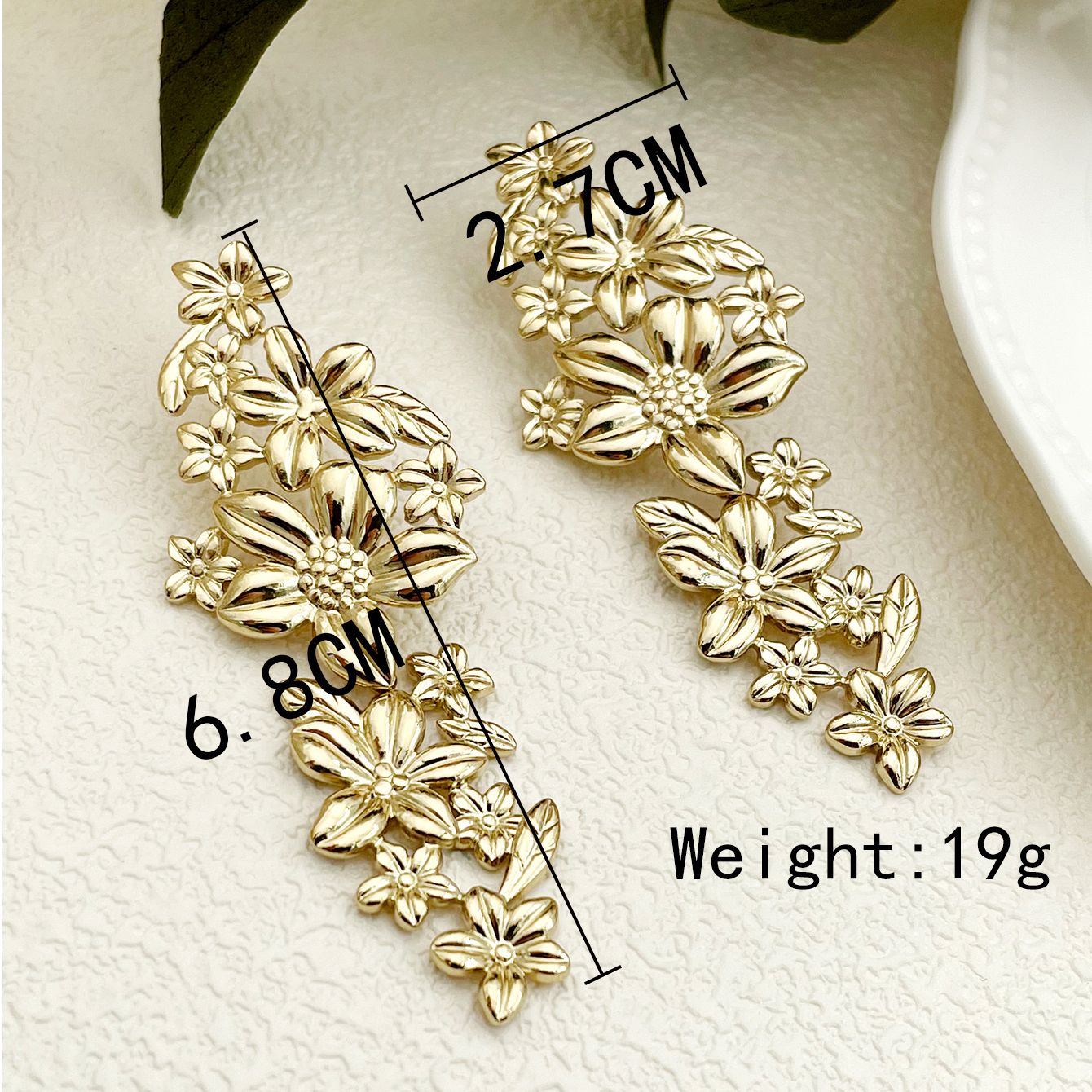 Flowers Earrings For Women With 14K Gold Plated PVD Vacuum Plating And 304 Stainless Steel Posts 3