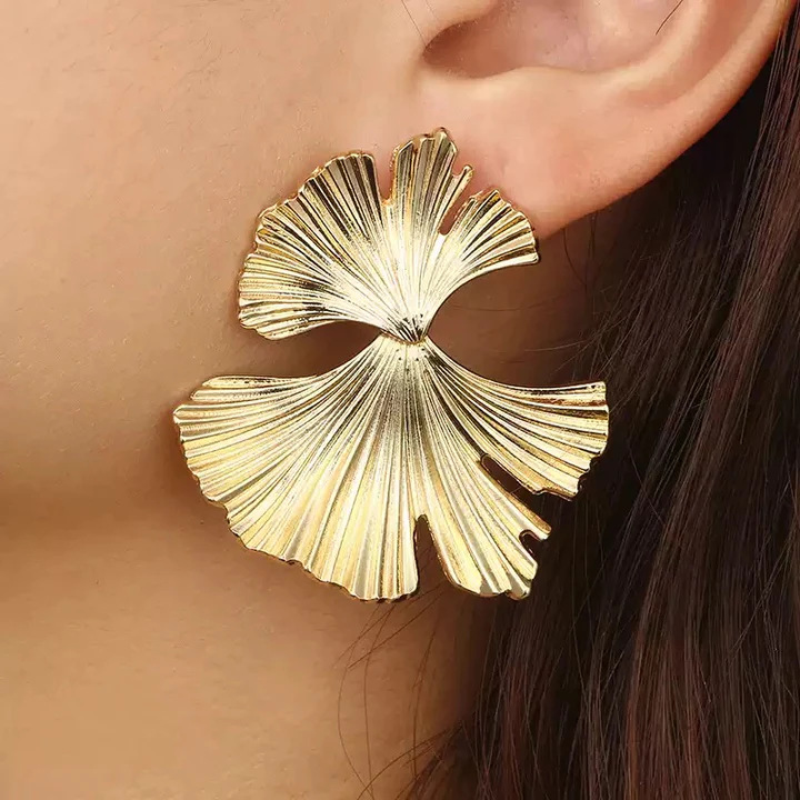 Electroplated Animal Zodiac Earrings For Women With 304 Stainless Steel Posts And 18K Real Gold PVD Coating 3
