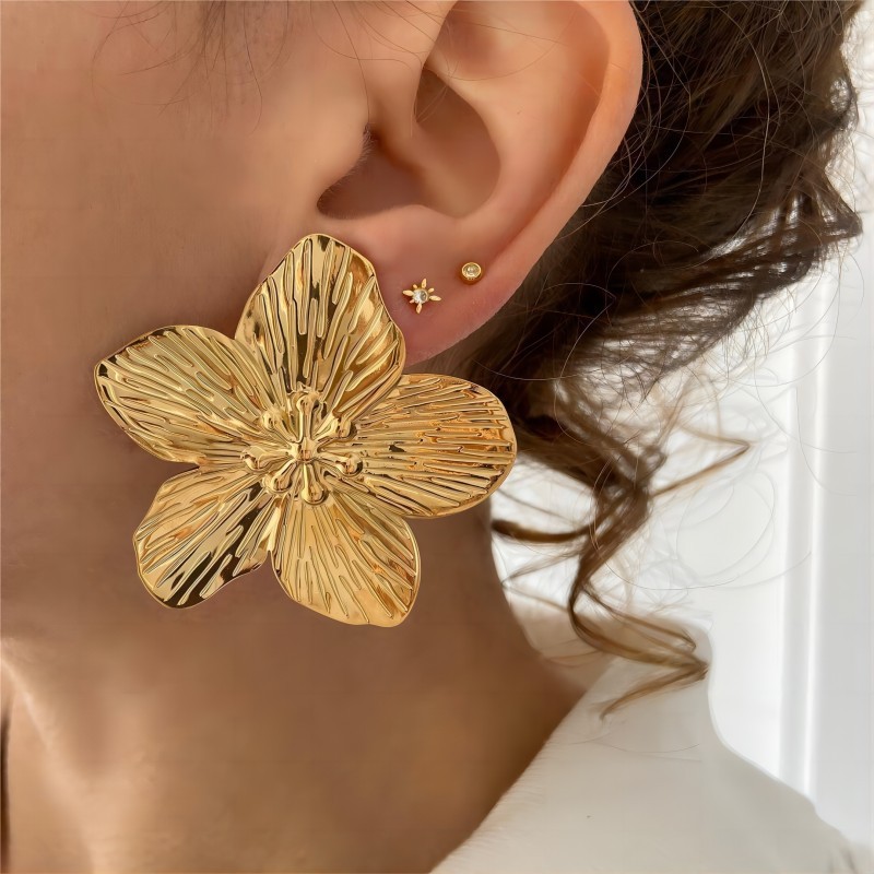 Electroplated Animal Zodiac Earrings For Women With 304 Stainless Steel Posts And 18K Real Gold PVD Coating 4