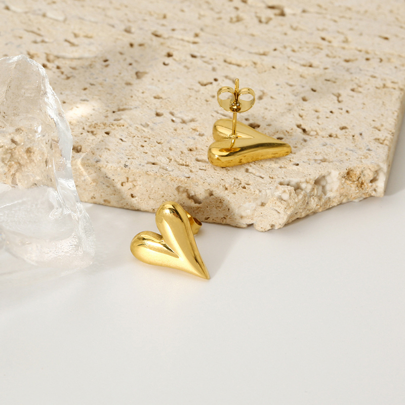 Heart Shape Stud Earrings For Women, 18K Gold Plated With 0.03µm-0.05µm PVD Coated 304 Stainless Steel 2