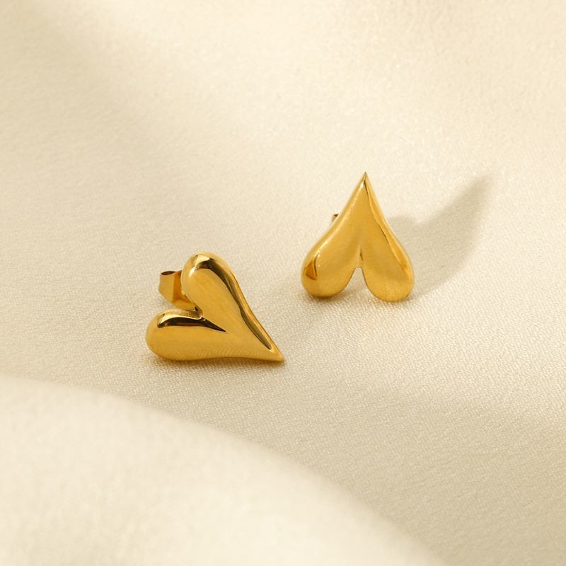 Heart Shape Stud Earrings For Women, 18K Gold Plated With 0.03µm-0.05µm PVD Coated 304 Stainless Steel 3