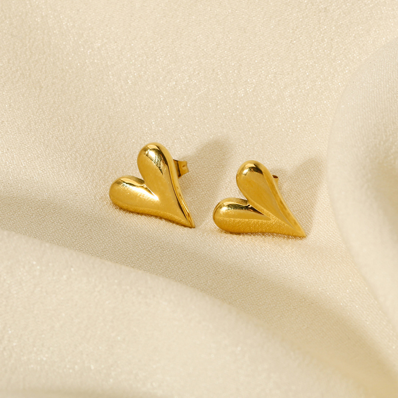 Heart Shape Stud Earrings For Women, 18K Gold Plated With 0.03µm-0.05µm PVD Coated 304 Stainless Steel 4