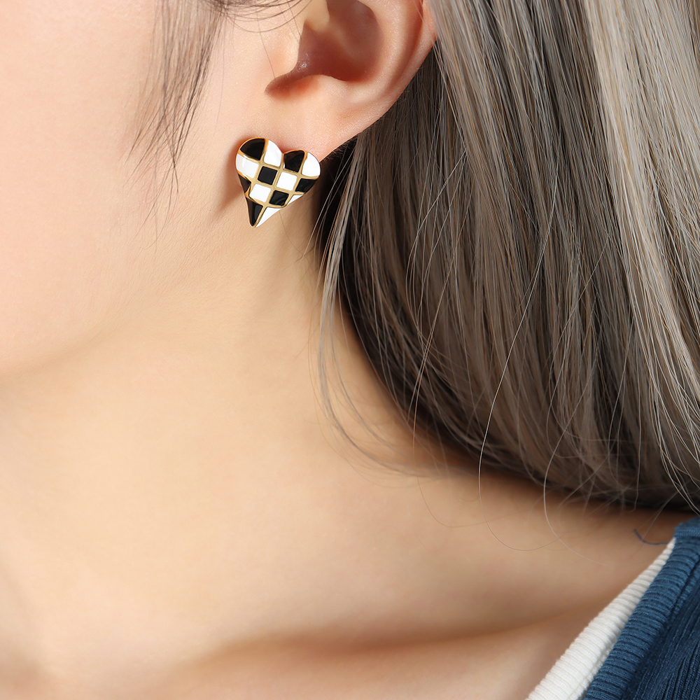 Heart Shape Earrings For Women With 18K Gold Plated 304 Stainless Steel Featuring PVD Coated Plating 2