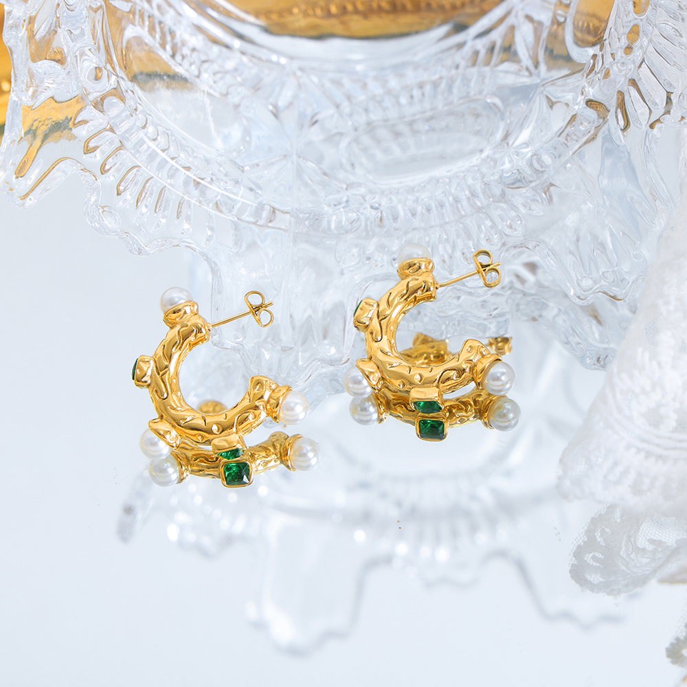 C Shape Stud Earrings For Women Featuring Glass Stone And Imitation Pearl With 18K Gold Plated PVD Vacuum Plating 3