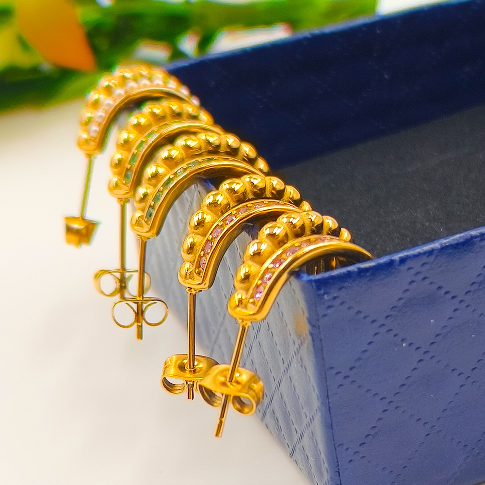 Retro C Shape Clip Earrings For Women In Stainless Steel With Electroplated Finish And Zircon Inlay 3