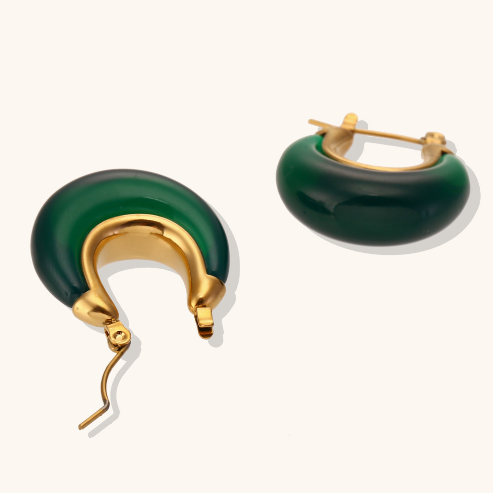 Retro U Shape Earrings For Women In Stainless Steel With Real Gold And 18K Gold Plated Waterproof Finish 2