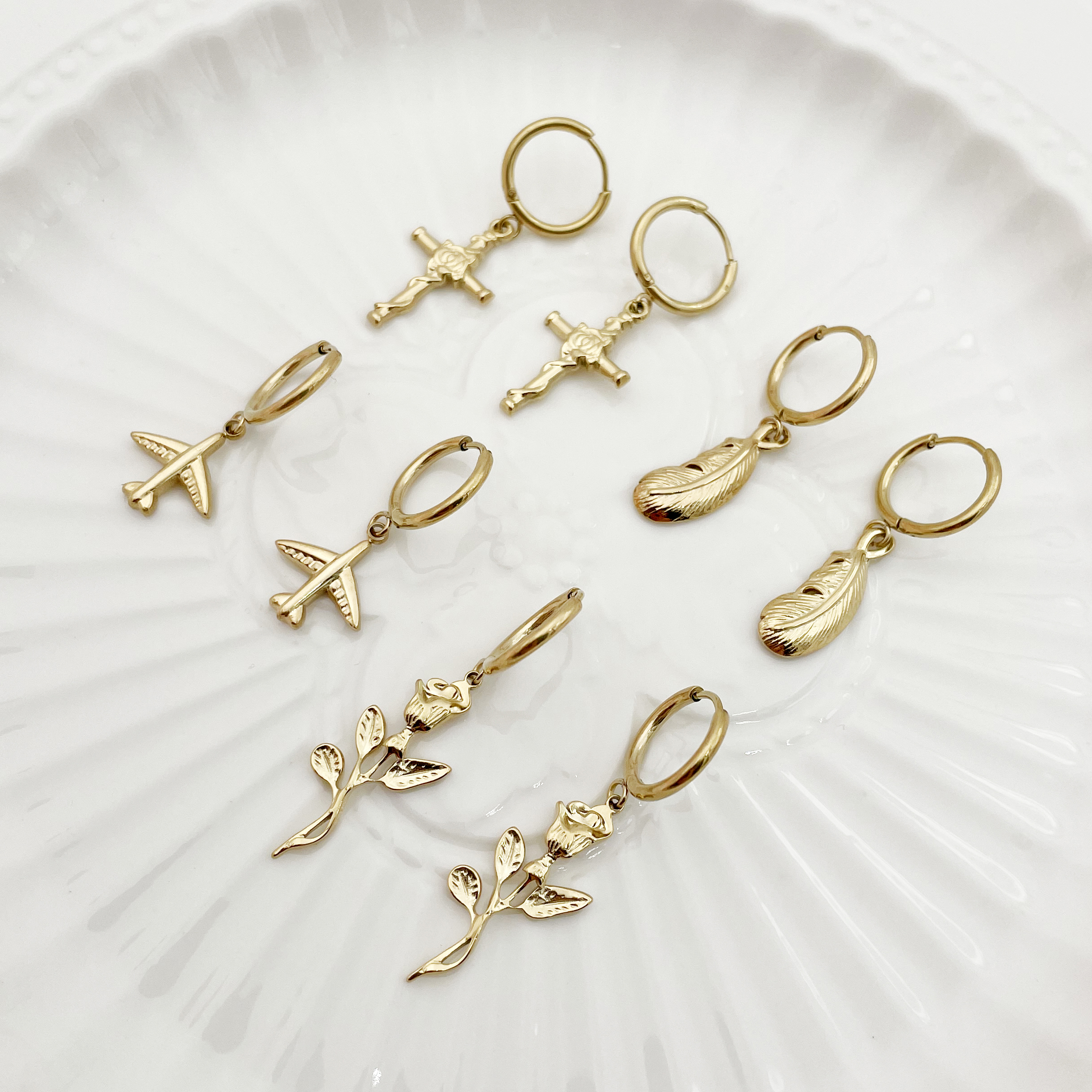 Animal Pattern Earrings For Women Featuring 14K Gold Plated PVD Vacuum Plating And Durable 304 Stainless Steel Posts