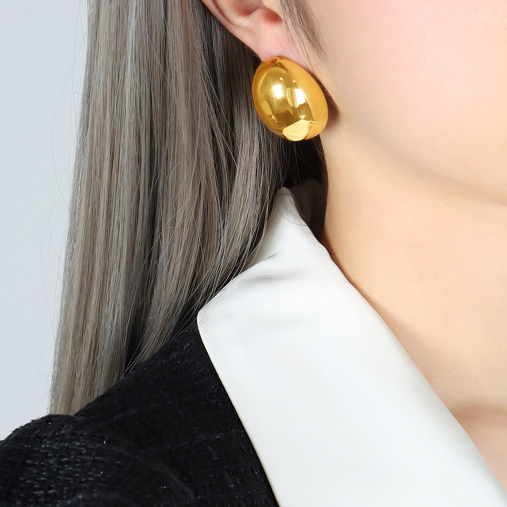 Oval Waterproof Non Tarnish Earrings For Women, PVD Coated 304 Stainless Steel With Real Gold Plated And Titanium Steel Inlay