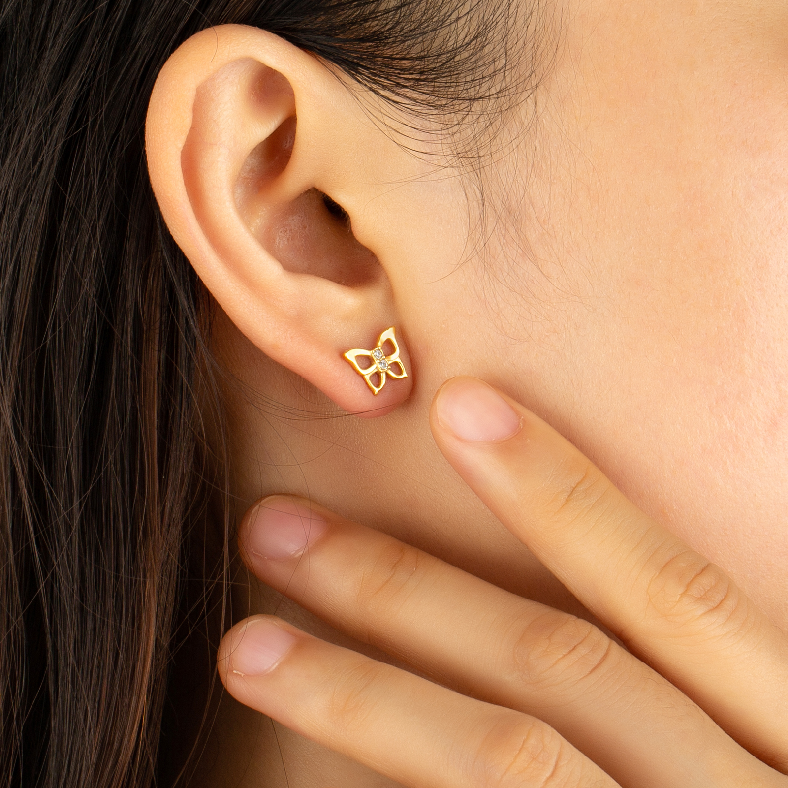 Basic Clouds Stud Earrings For Women In Gold Plated Stainless Steel With Shell Inlay 5