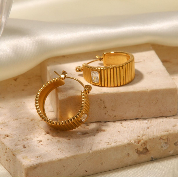 Geometric Electroplated Stud Earrings For Women In 304 Stainless Steel With 18K Real Gold PVD Coating And Artificial Rhinestones 5