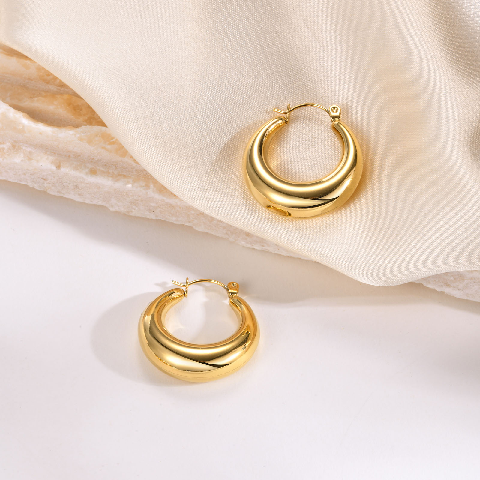 Geometric Hoop Earrings For Women Featuring Gold Plated 304 Stainless Steel With PVD Vacuum Plating 5