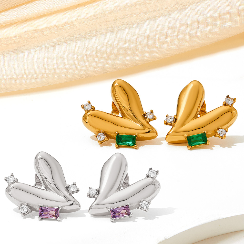 Heart Shape Stud Earrings For Women With 304 Stainless Steel Posts, 16K Gold Plated PVD Vacuum Coating And Zircon Inlay 5