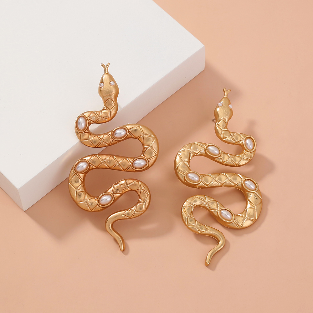 Fashion Gold Plated Steel Snake Stud Earrings For Women With Pearl Inlay 5