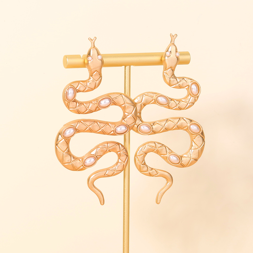 Fashion Gold Plated Steel Snake Stud Earrings For Women With Pearl Inlay 8