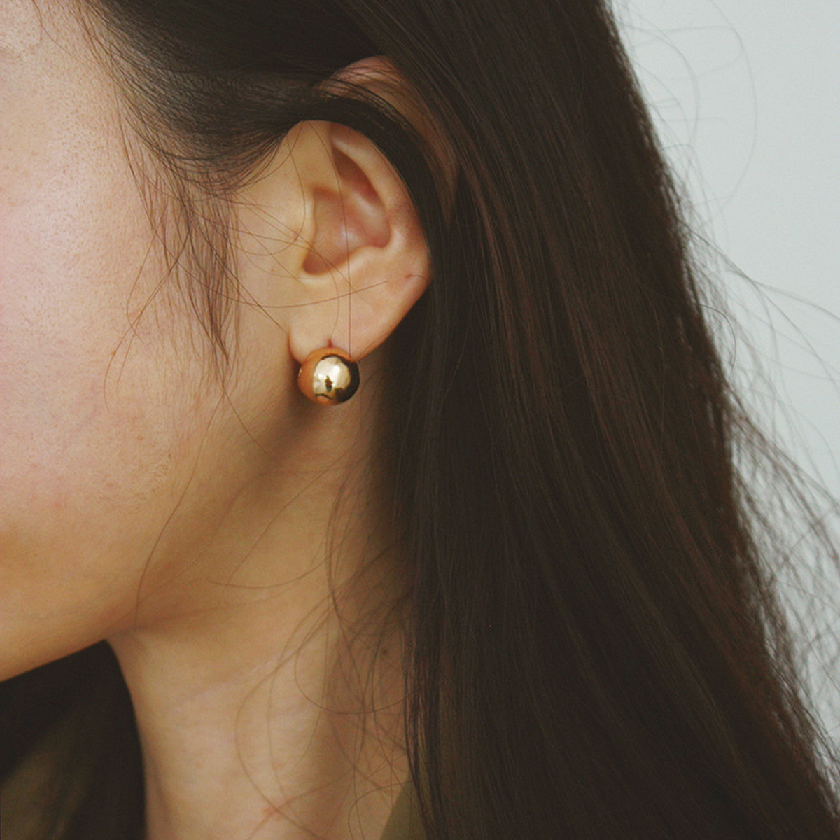 Solid Color Stud Earrings For Women, 18K Real Gold Plated Copper With PVD Coated Plating And 0.03µm Thickness 5