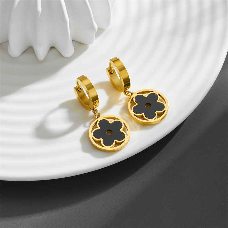 Women’s Hollow Out Flowers Ear Cuffs In 304 Stainless Steel With 18K Real Gold Plated And PVD Coated Finish Featuring Acrylic Inlay 3