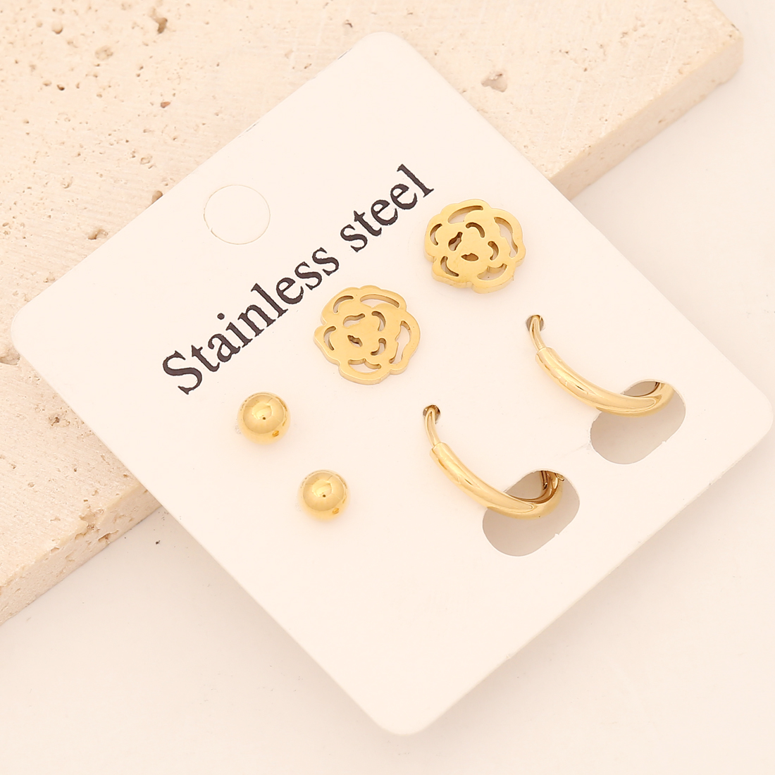 Star Earrings For Women, 1 Set, 18K Gold Plated Stainless Steel In Elegant Gold Tone 2