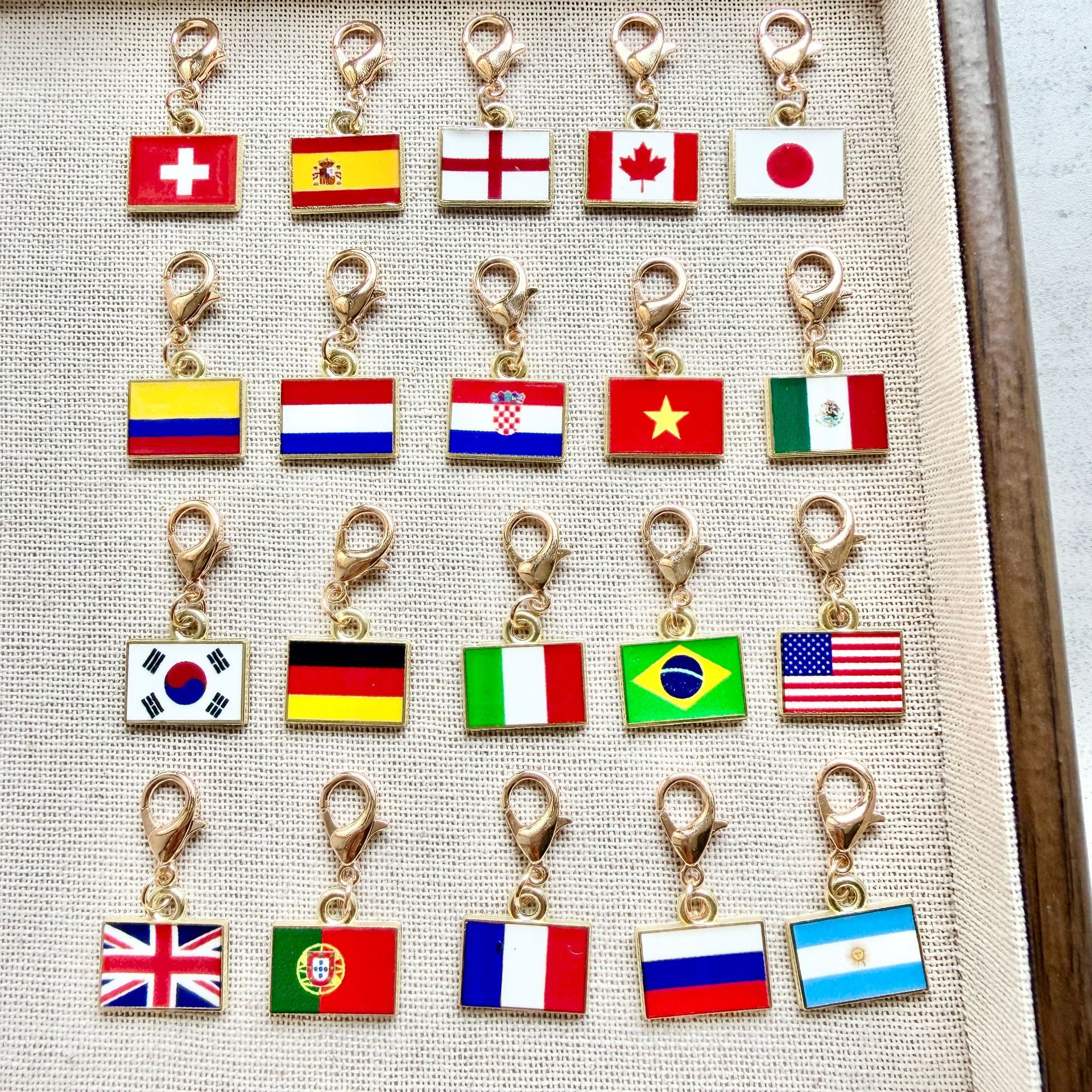 New Year National Flag Key Chains Featuring Zinc Alloy Bag Charms For Stylish Accessories