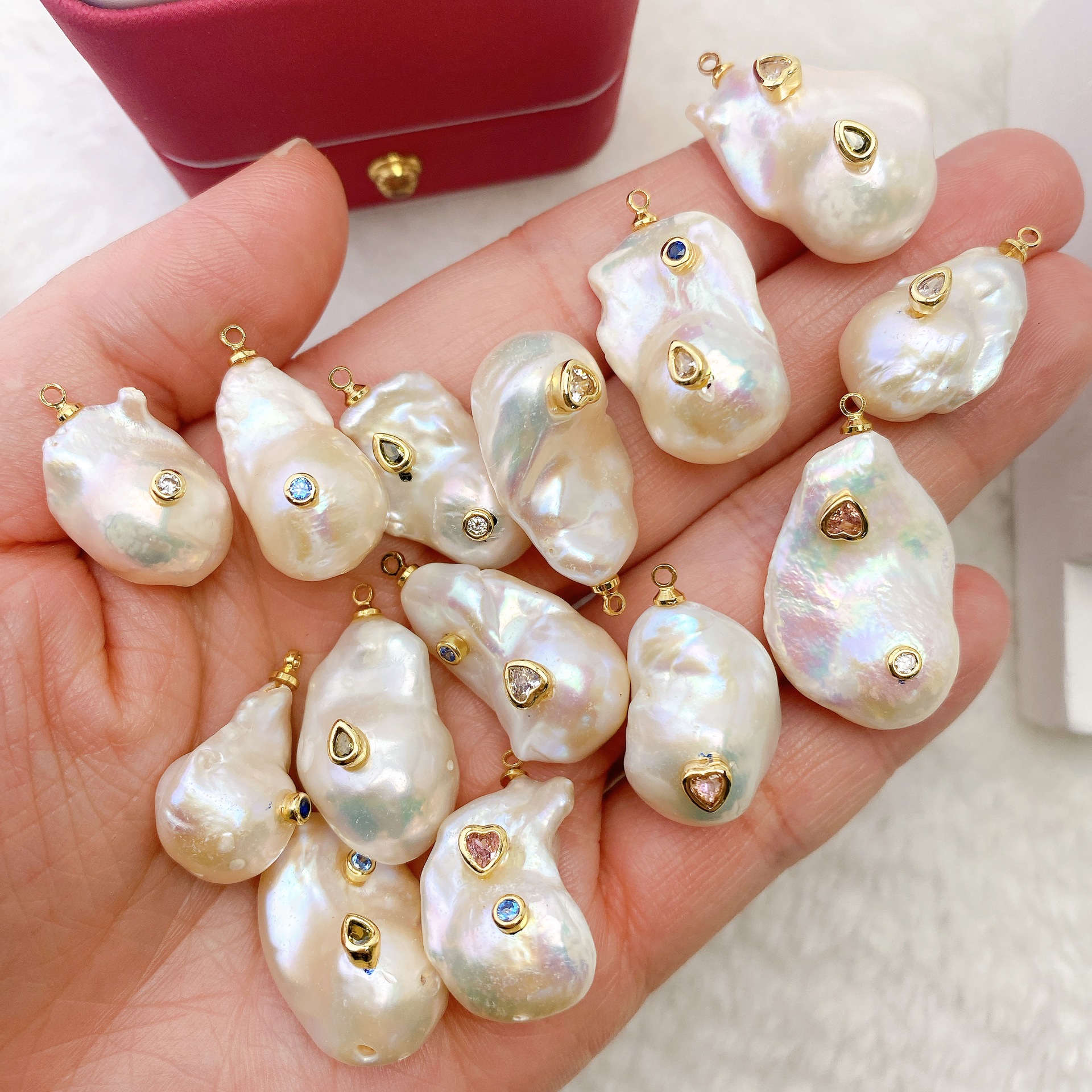 Handmade Baroque Style Irregular Pendant For Women Featuring Freshwater Pearl Inlay