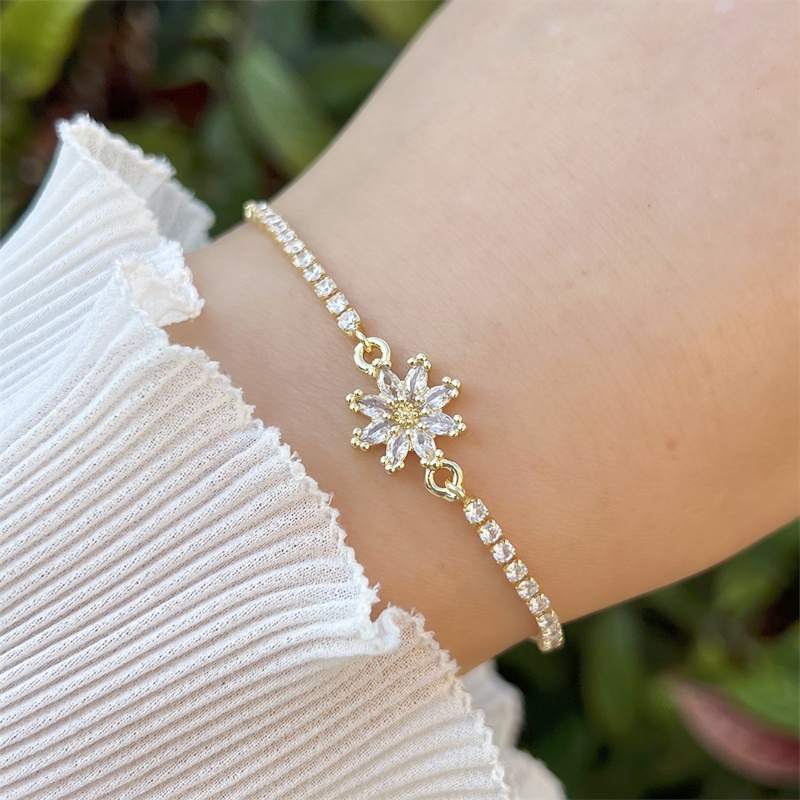 18K Gold Plated Copper Universal Electroplated Zircon Flower Inlaid Shiny Box Chain Bracelet Multiple Colors Adjustable For Women 9