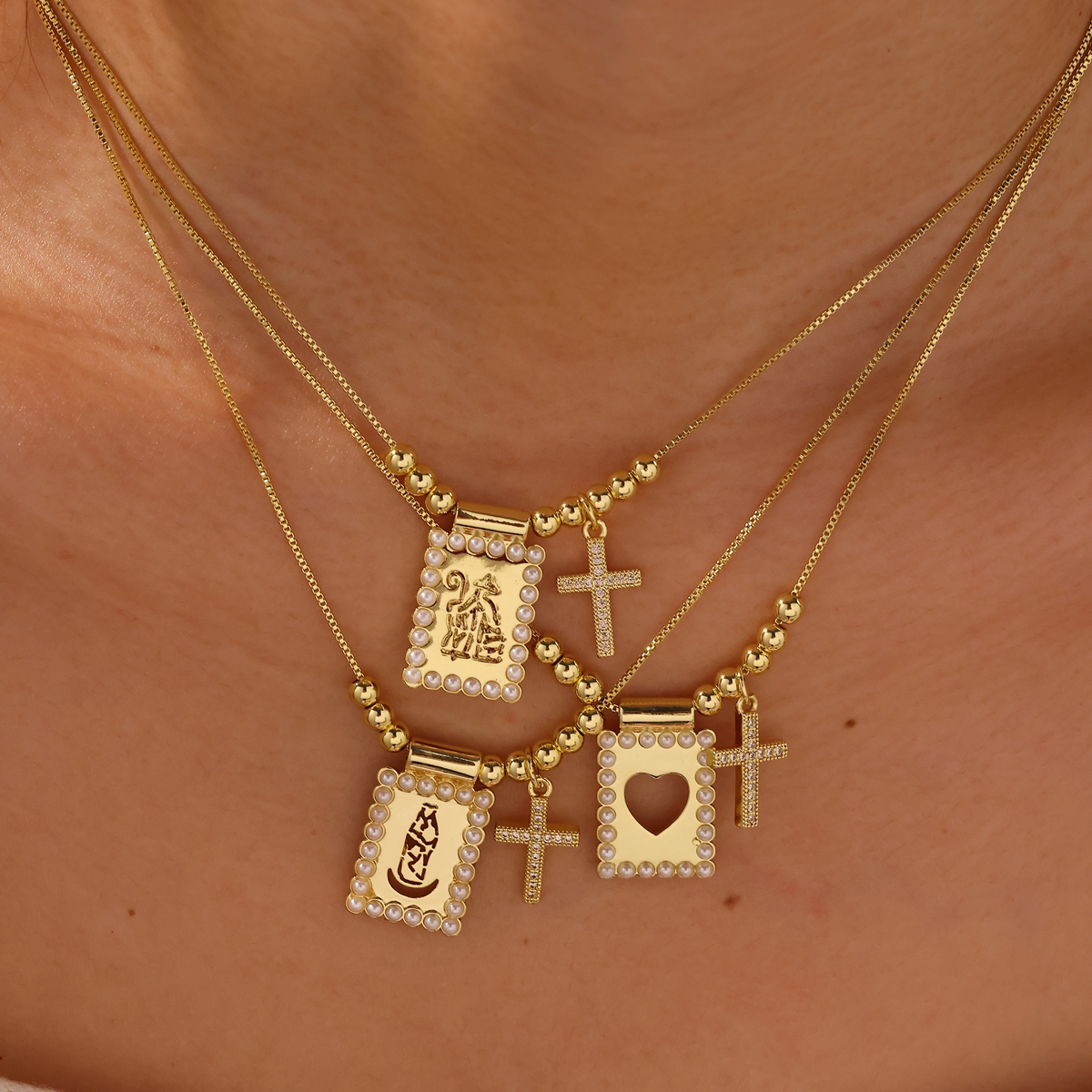 18K Gold Plated Copper Water Plated And Color Retention Imitation Pearl Cross Square Heart Shape (Jewelry) Waterproof Non-Fading Box Chain/Square Pearl Chain Pendant Necklace For Women Valentine's Day 2