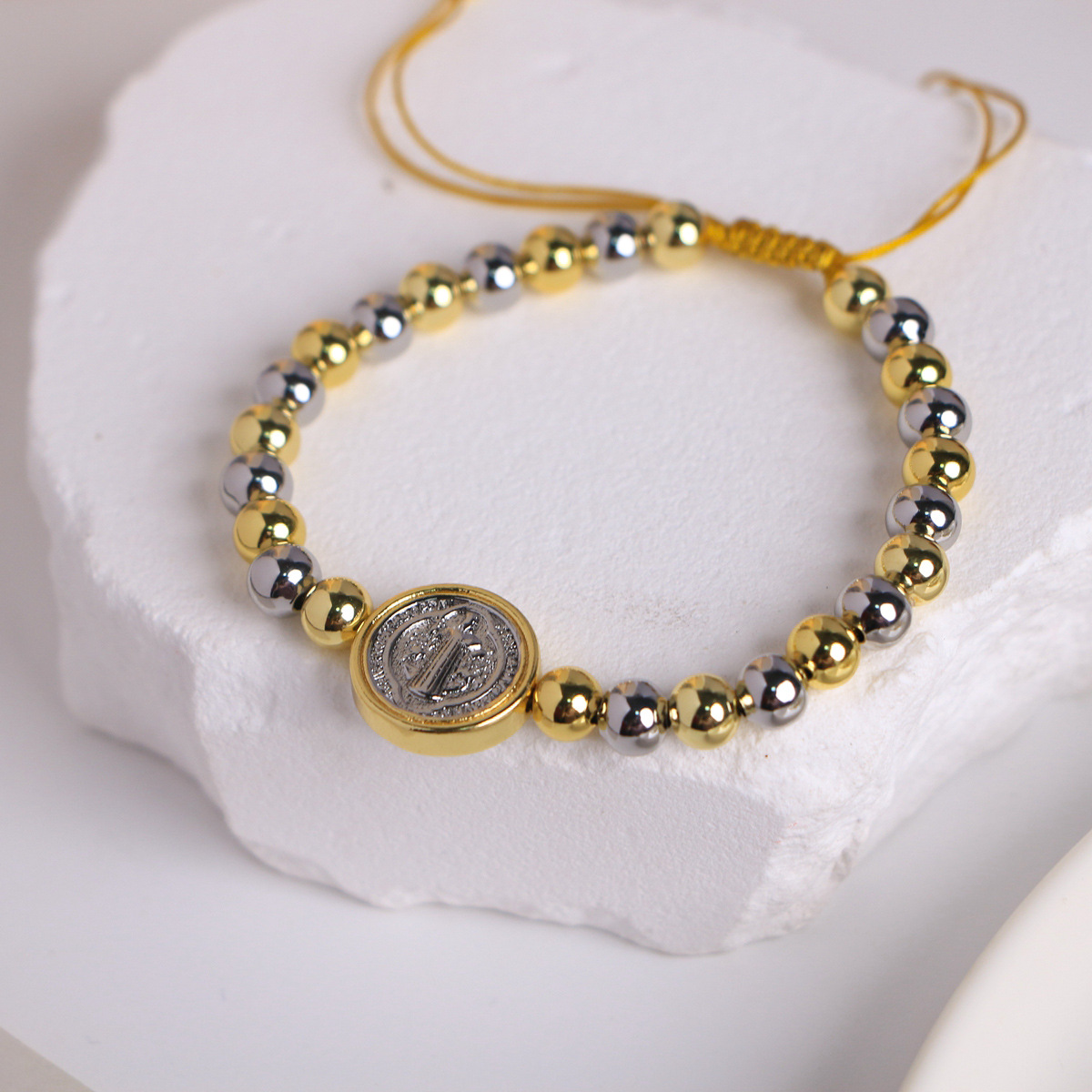 18K Gold Plated Symbol Cross Bracelet Jewelry Unisex Design Suitable For Anniversary Celebrations 2
