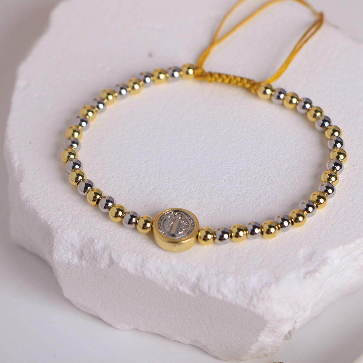 18K Gold Plated Symbol Cross Bracelet Jewelry Unisex Design Suitable For Anniversary Celebrations 3