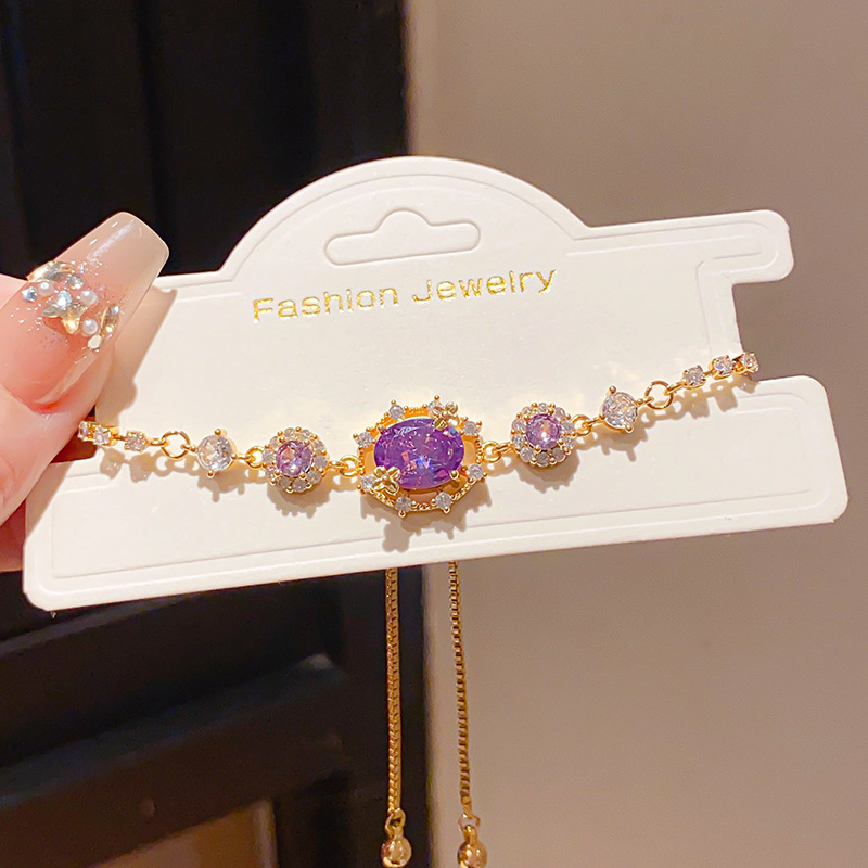 18K Gold Plated Zircon Oval Pull Out Style Bracelet Luxury Sensation Fashionable Women's Jewelry Geometric Pattern Copper 3