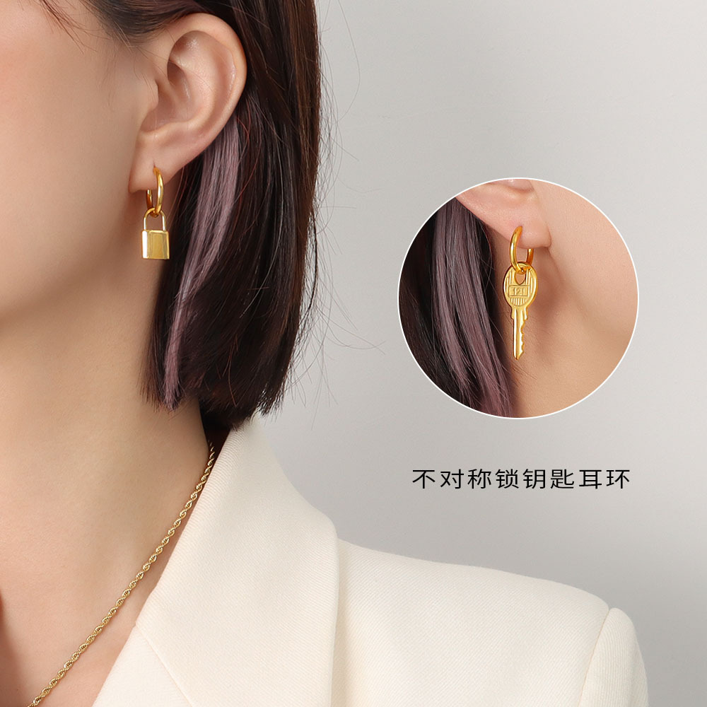 Geometric Titanium Steel Stud Earrings For Women, Fashion Style, Perfect For Wedding