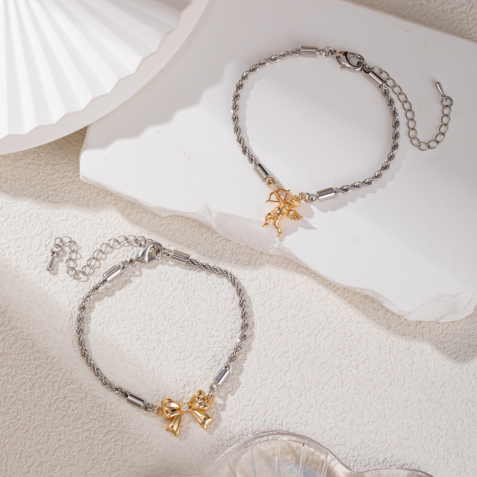 Asymmetrical Pineapple Bracelet For Women, Golden Plated Copper With Zircon Inlay And Twisted Rope Chain