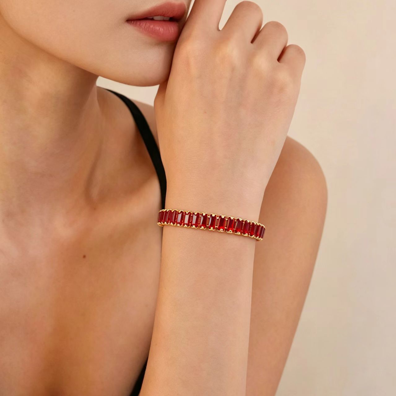 Asymmetrical Rectangle Bracelets For Women In Copper With Golden Plated Water Plating And Zircon Inlay On Figaro Chain 2