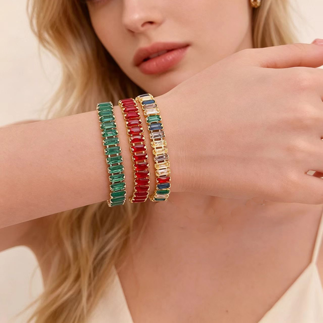 Asymmetrical Rectangle Bracelets For Women In Copper With Golden Plated Water Plating And Zircon Inlay On Figaro Chain 5