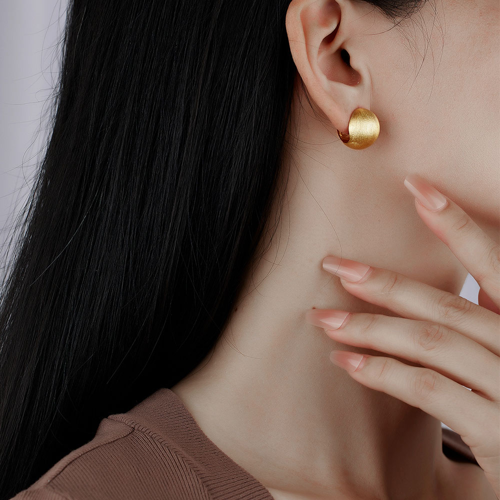Brushed Balloons Stud Earrings In Copper With 18K Real Gold Plated Water Plating And 0.03µm Thickness 2