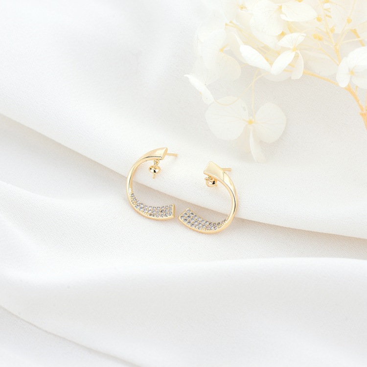 C Shape Stud Earrings In Copper With 14K Real Gold Plated And Zircon Inlay, Featuring 925 Sterling Silver Ear Pins In New Style 2