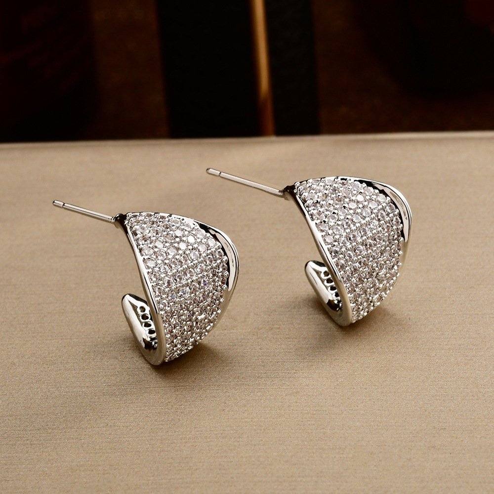 C Shape Stud Earrings For Women With 16K Real Gold Plated Copper And Zircon Inlay In Golden 3
