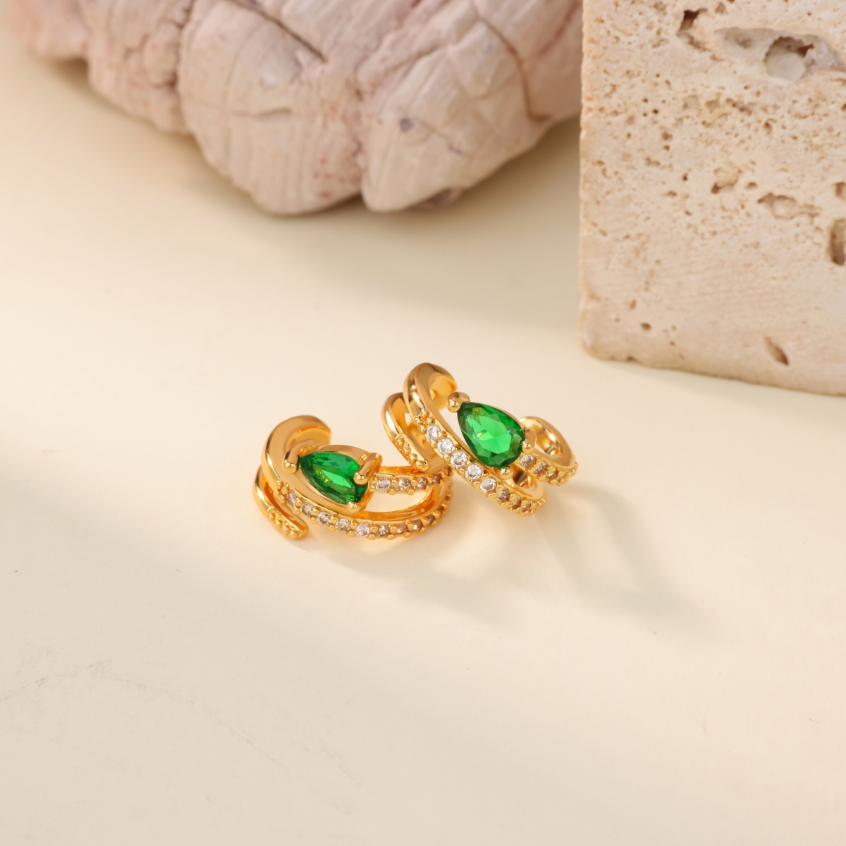 Waterproof Non Tarnish Leaf Earrings For Women, PVD Coated Copper With 18K Real Gold Plated And Zircon Inlay 5