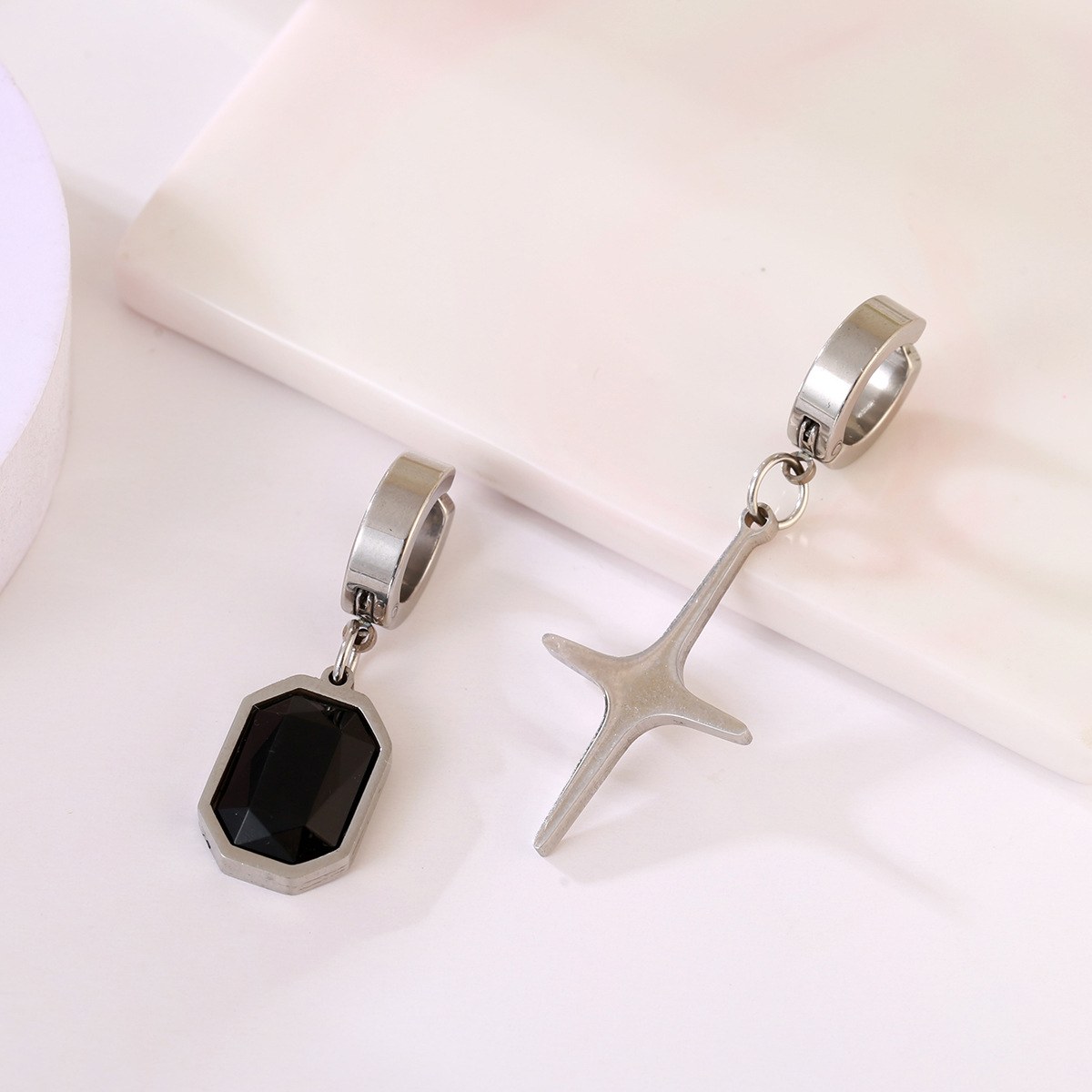 Handmade Geometric Earrings With 304 Stainless Steel Posts, Unisex Clip Earrings In Casual Style 4