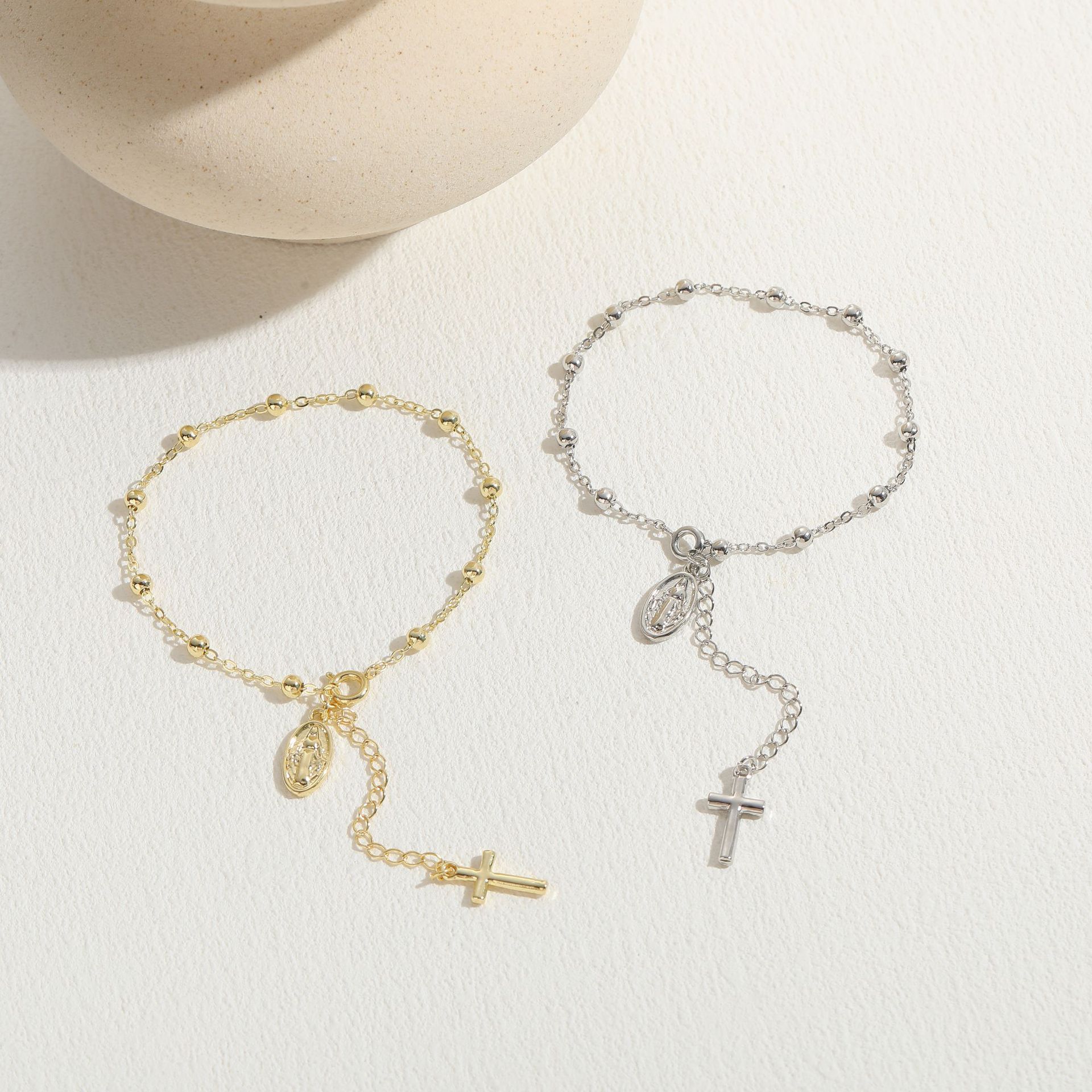 Copper Chain Bracelet For Women Featuring 14K Gold Plated Design With Copper Pendant 5