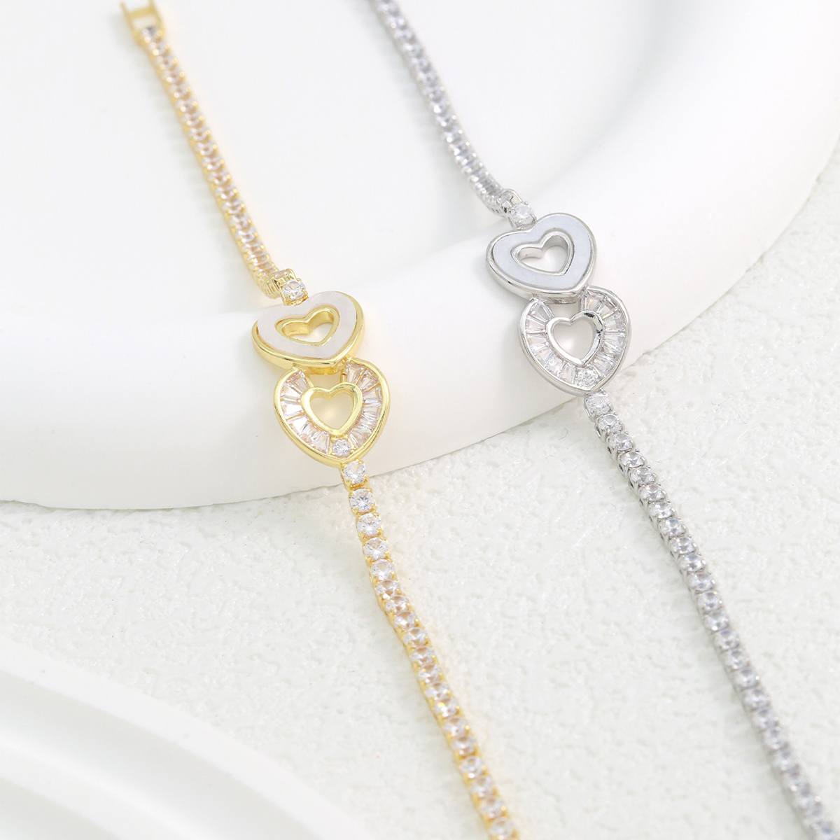 Copper 18K Gold Plated Inlay Heart Shape Zircon Bracelets 4