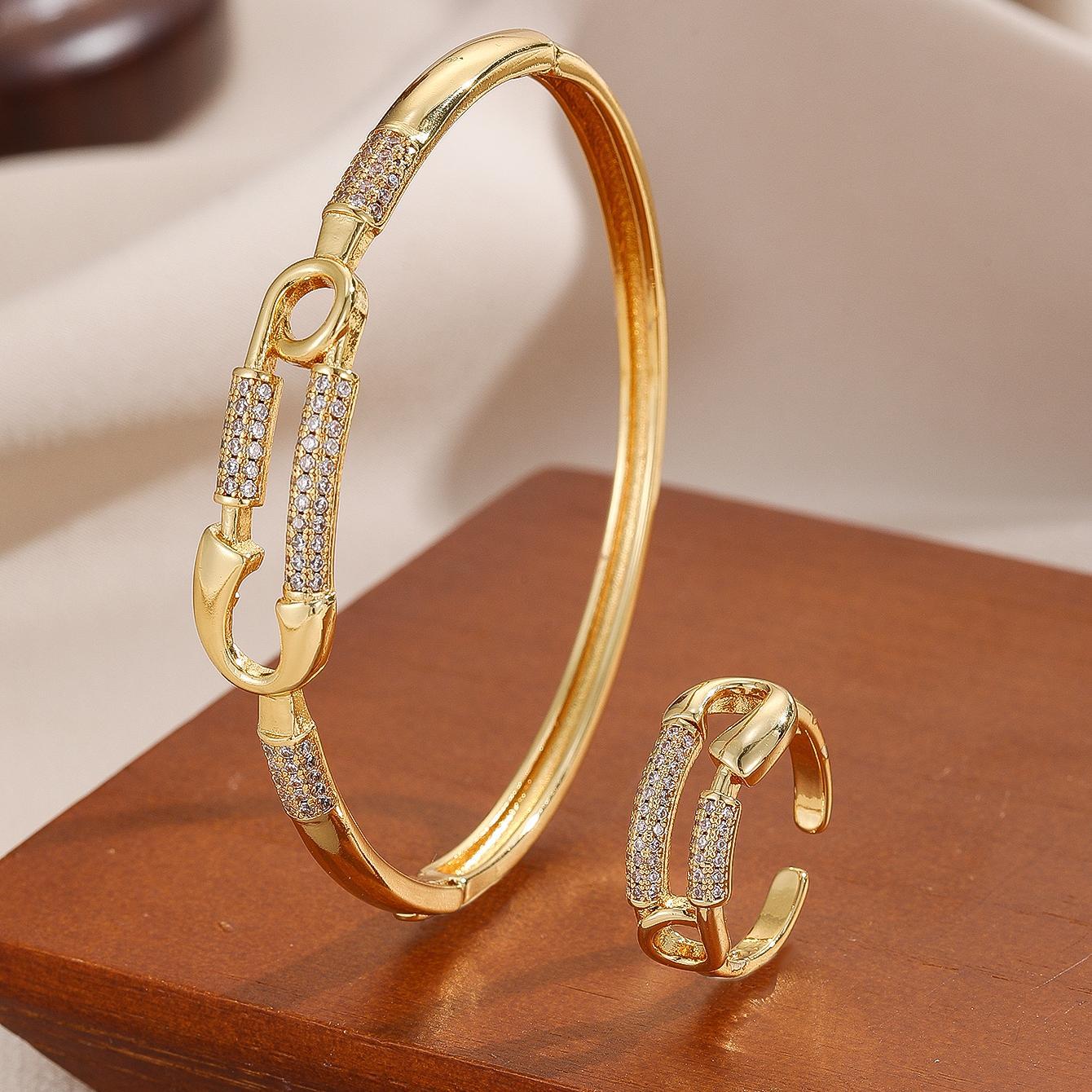 Splicing Copper Bangle With Electroplated Gold Plating In Simple Style